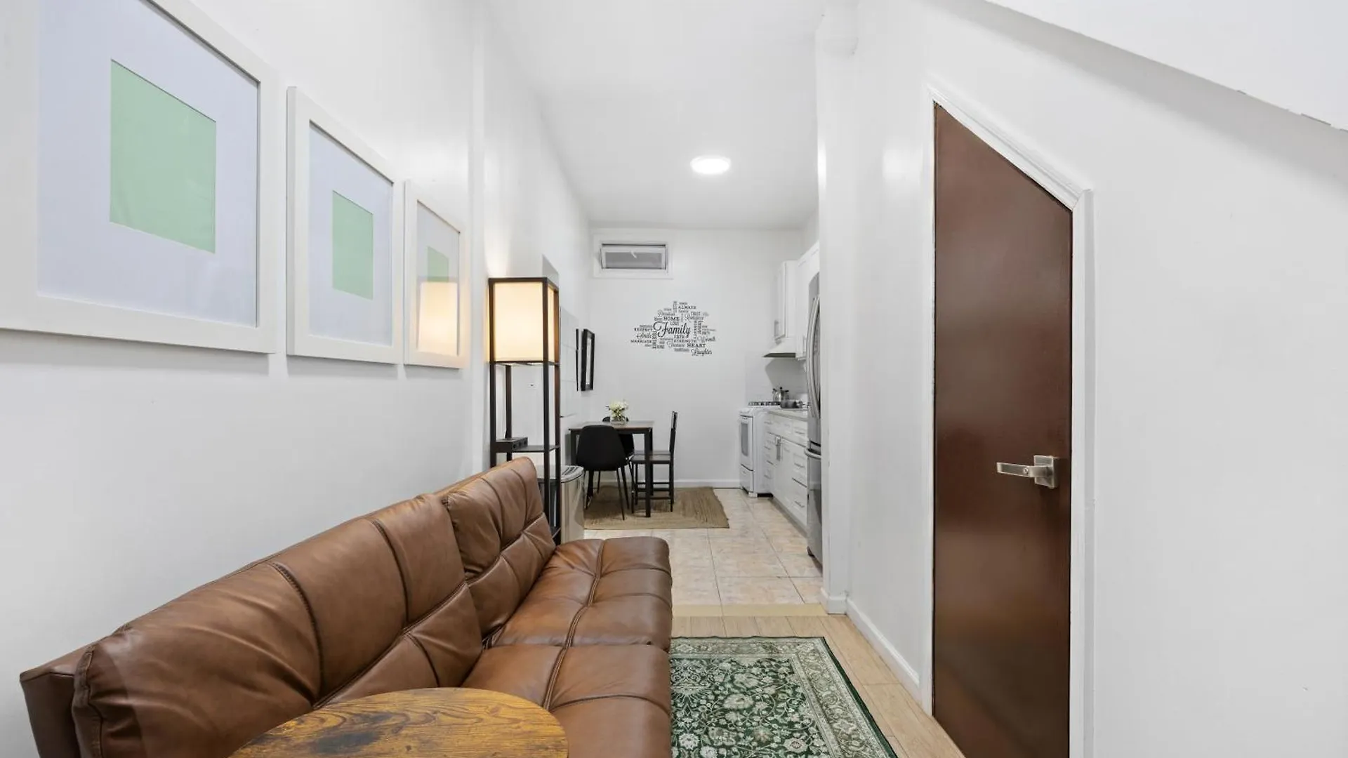 Sleek 2Br - Walking Distance To Times Square Apartment New York United States